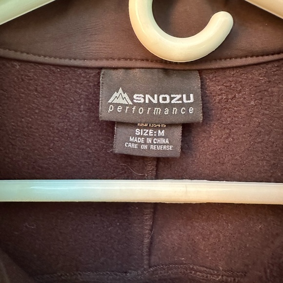 Snozu Performance Black Softshell Jacket ~ Medium - Picture 4 of 7